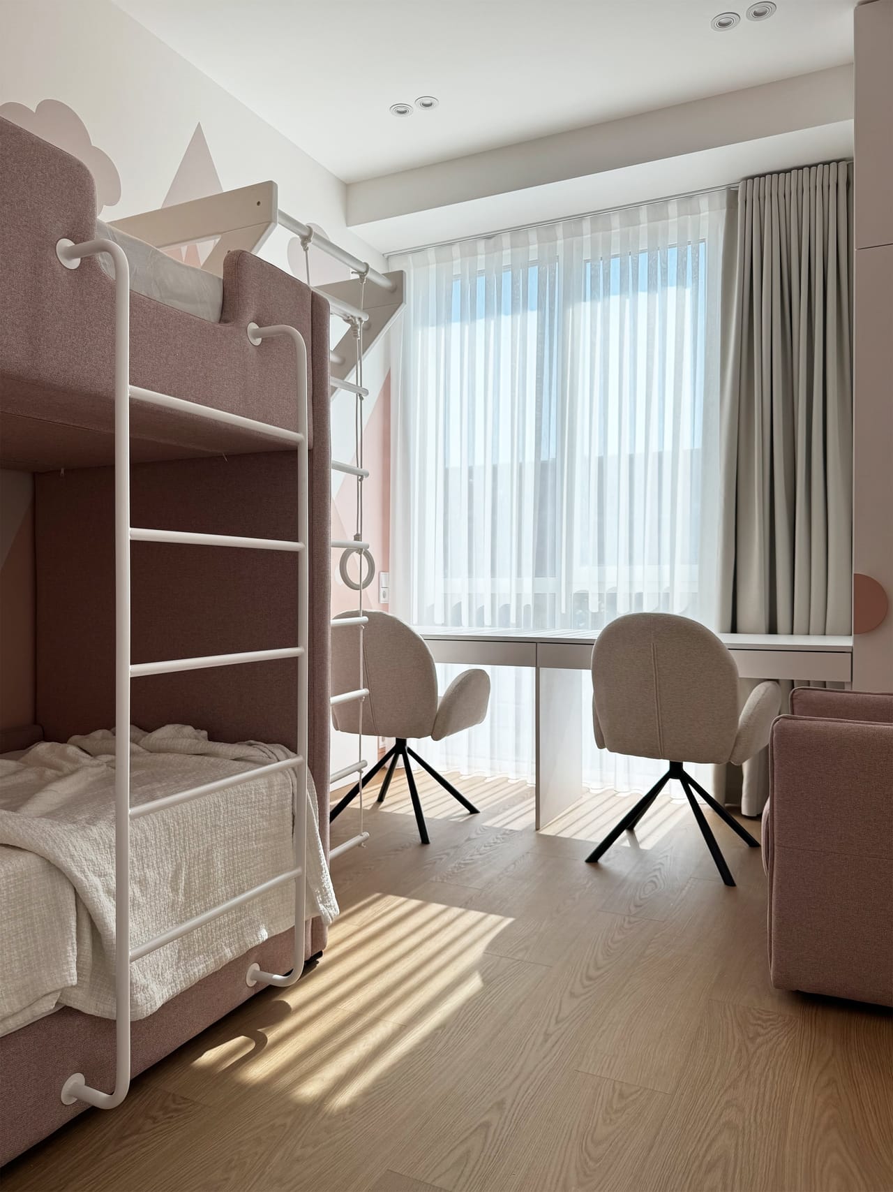 Sylvara apartment — photo 36