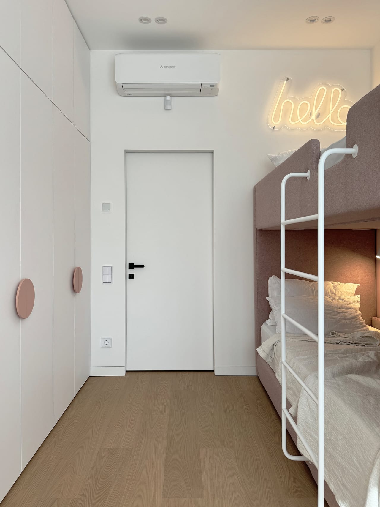 Sylvara apartment — photo 40